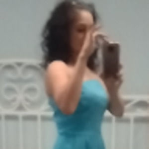 Meet your Posher, Noemi